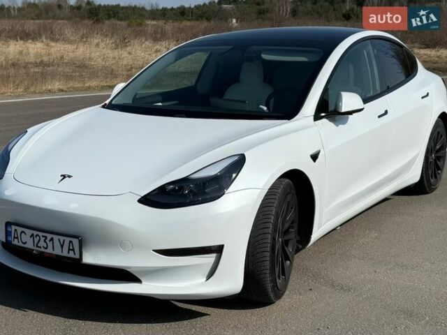 Белый Тесла Модель 3, объемом двигателя 0 л и пробегом 100 тыс. км за 19000 $, фото 1 на Automoto.ua