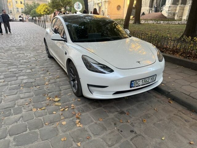 Белый Тесла Модель 3, объемом двигателя 0 л и пробегом 190 тыс. км за 16053 $, фото 1 на Automoto.ua