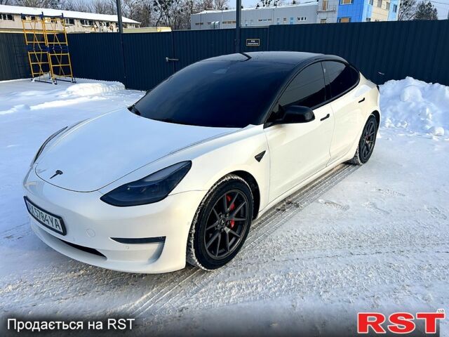 Білий Тесла Модель 3, об'ємом двигуна 0 л та пробігом 6500 тис. км за 16800 $, фото 1 на Automoto.ua