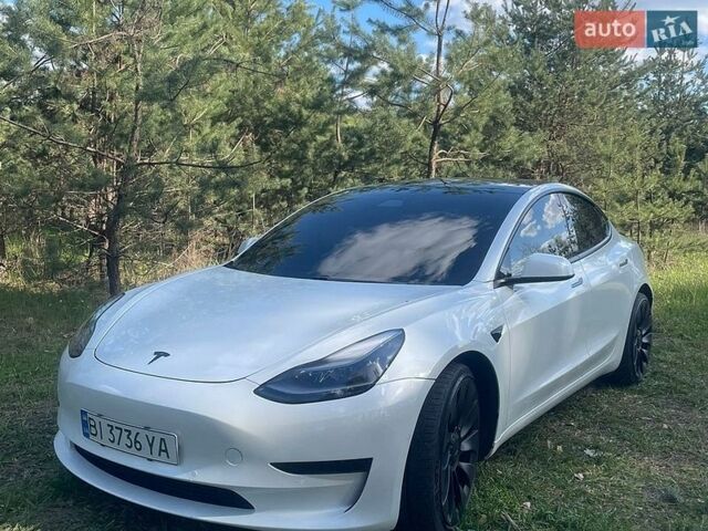 Белый Тесла Модель 3, объемом двигателя 0 л и пробегом 76 тыс. км за 19800 $, фото 1 на Automoto.ua