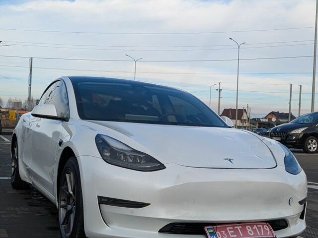 Білий Тесла Модель 3, об'ємом двигуна 0 л та пробігом 170 тис. км за 16500 $, фото 1 на Automoto.ua