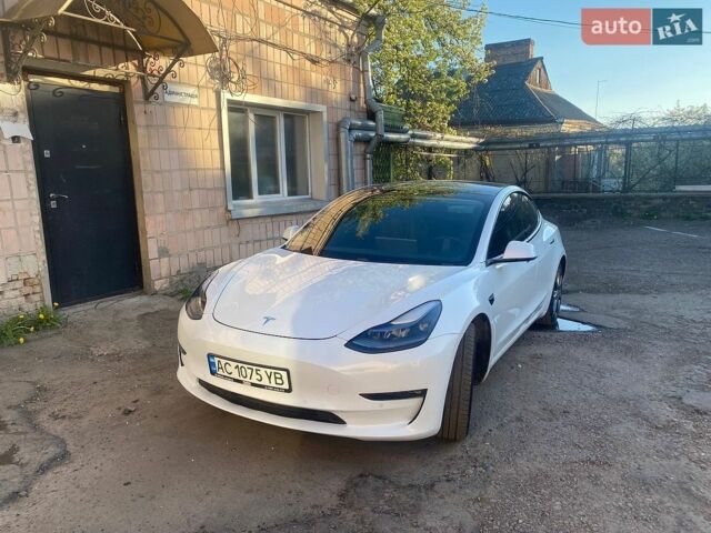 Белый Тесла Модель 3, объемом двигателя 0 л и пробегом 99 тыс. км за 16500 $, фото 1 на Automoto.ua