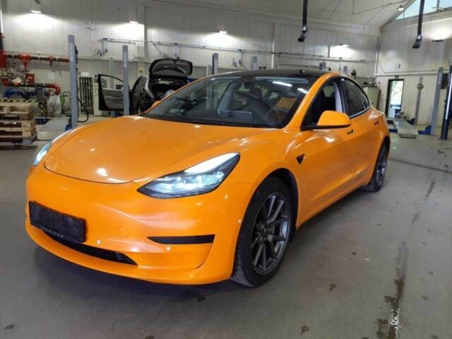 Тесла Модель 3 2021 у Києві на Automoto.ua Білий Тесла Модель 3, об'ємом двигуна 0 л та пробігом 80 тис. км за 13600 $, фото 1 на Automoto.ua