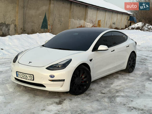 Белый Тесла Модель 3, объемом двигателя 0 л и пробегом 100 тыс. км за 21500 $, фото 1 на Automoto.ua