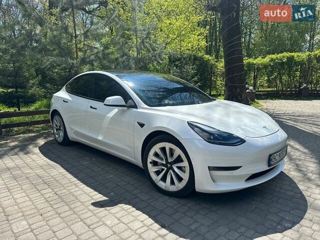 Белый Тесла Модель 3, объемом двигателя 0 л и пробегом 94 тыс. км за 17900 $, фото 1 на Automoto.ua