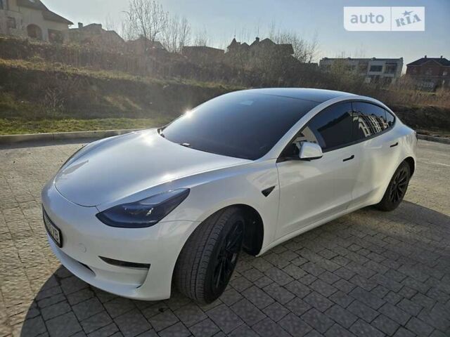 Белый Тесла Модель 3, объемом двигателя 0 л и пробегом 35 тыс. км за 22500 $, фото 1 на Automoto.ua