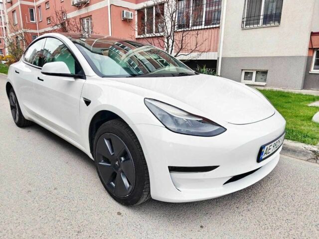 Белый Тесла Модель 3, объемом двигателя 0 л и пробегом 29 тыс. км за 493 $, фото 1 на Automoto.ua