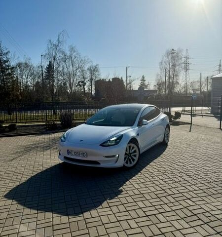 Білий Тесла Модель 3, об'ємом двигуна 0 л та пробігом 107 тис. км за 19800 $, фото 1 на Automoto.ua