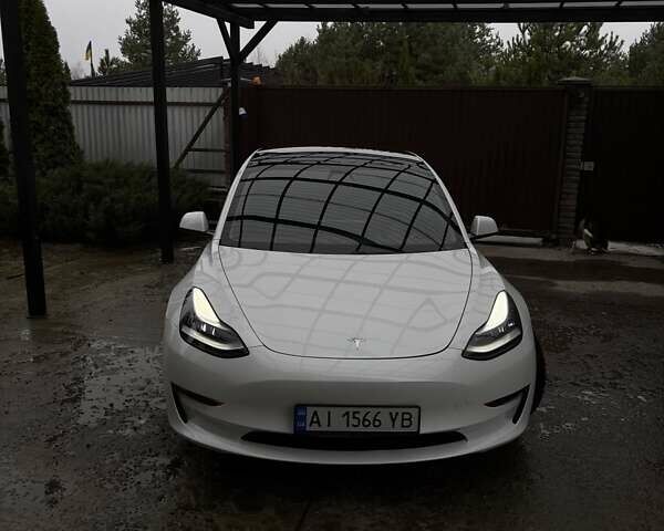 Білий Тесла Модель 3, об'ємом двигуна 0 л та пробігом 91 тис. км за 18000 $, фото 1 на Automoto.ua