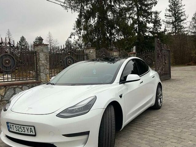 Белый Тесла Модель 3, объемом двигателя 0 л и пробегом 95 тыс. км за 19700 $, фото 1 на Automoto.ua