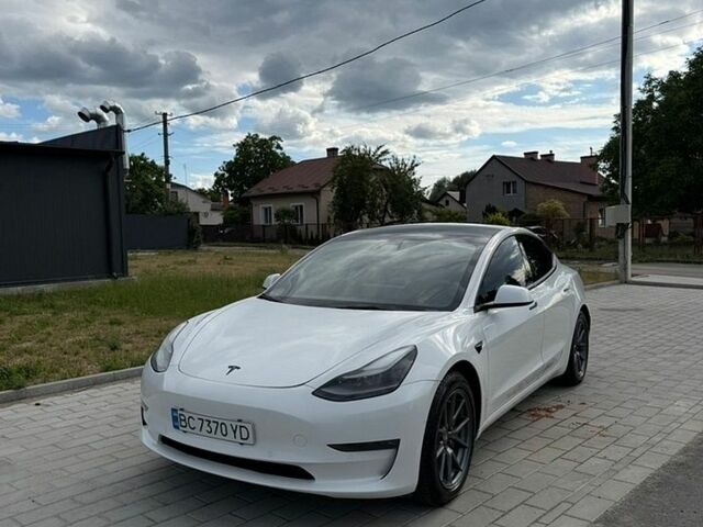 Білий Тесла Модель 3, об'ємом двигуна 0 л та пробігом 157 тис. км за 16999 $, фото 1 на Automoto.ua