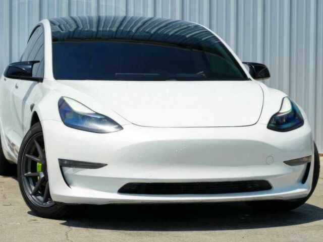Білий Тесла Модель 3, об'ємом двигуна 0 л та пробігом 14 тис. км за 8200 $, фото 1 на Automoto.ua