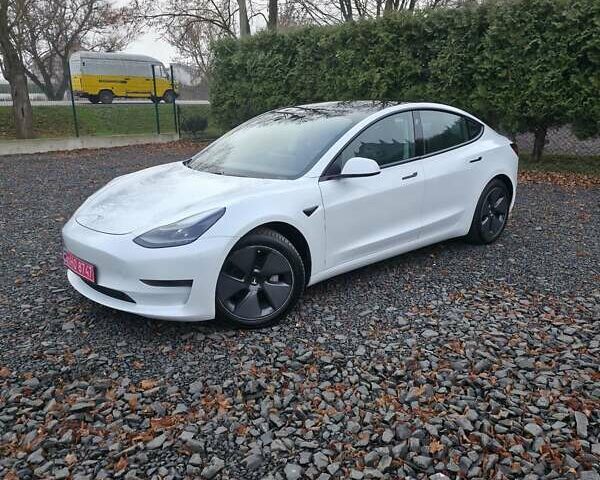 Білий Тесла Модель 3, об'ємом двигуна 0 л та пробігом 171 тис. км за 14200 $, фото 1 на Automoto.ua