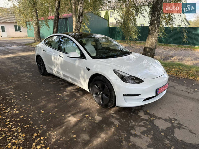 Тесла Модель 3 2022 в Дубно на Automoto.ua Белый Тесла Модель 3, объемом двигателя 0 л и пробегом 57 тыс. км за 22700 $, фото 1 на Automoto.ua