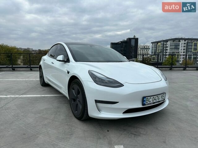 Белый Тесла Модель 3, объемом двигателя 0 л и пробегом 91 тыс. км за 18800 $, фото 1 на Automoto.ua
