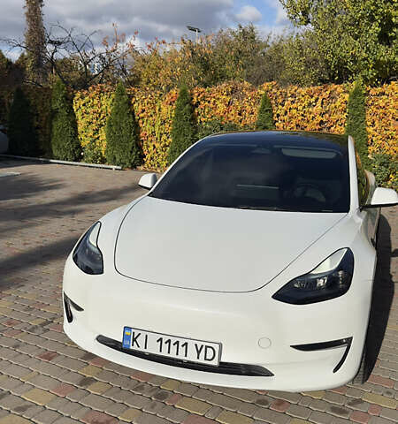 Белый Тесла Модель 3, объемом двигателя 0 л и пробегом 66 тыс. км за 29900 $, фото 1 на Automoto.ua