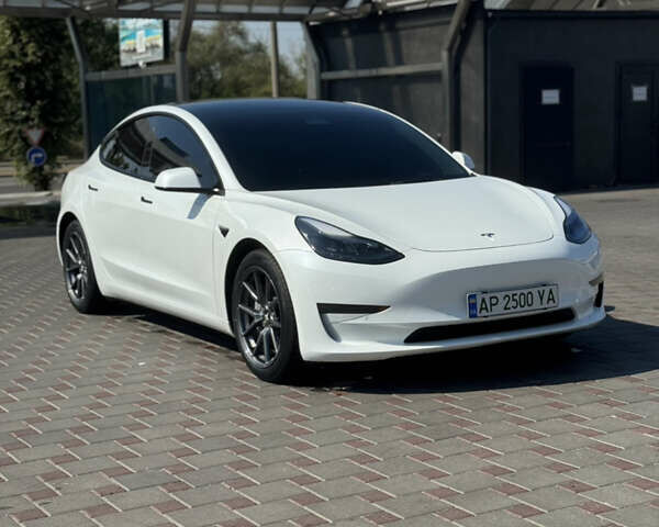 Білий Тесла Модель 3, об'ємом двигуна 0 л та пробігом 78 тис. км за 22999 $, фото 1 на Automoto.ua