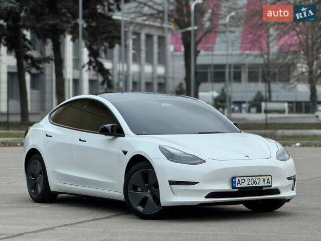 Белый Тесла Модель 3, объемом двигателя 0 л и пробегом 85 тыс. км за 21999 $, фото 1 на Automoto.ua