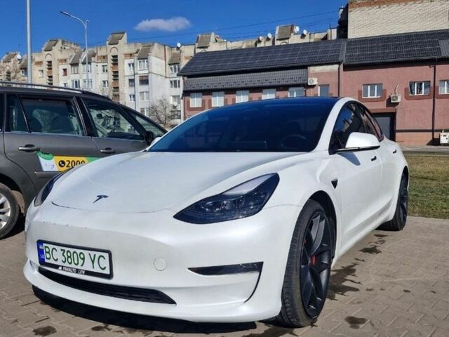 Белый Тесла Модель 3, объемом двигателя 0 л и пробегом 36 тыс. км за 23000 $, фото 1 на Automoto.ua