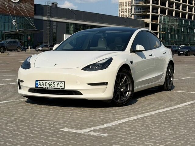 Белый Тесла Модель 3, объемом двигателя 0 л и пробегом 35 тыс. км за 26500 $, фото 1 на Automoto.ua
