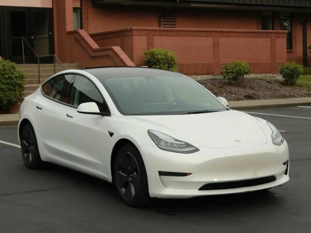 Білий Тесла Модель 3, об'ємом двигуна 0 л та пробігом 16 тис. км за 8880 $, фото 1 на Automoto.ua