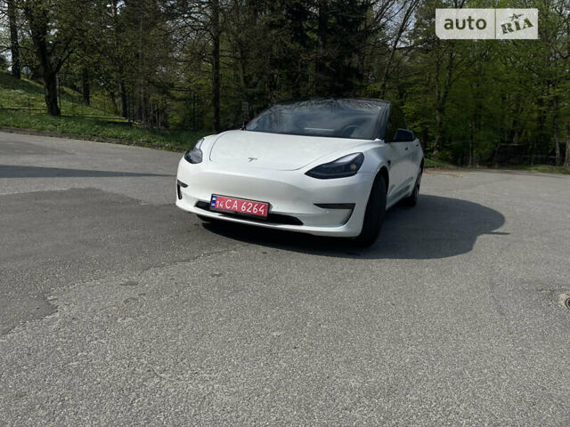 Білий Тесла Модель 3, об'ємом двигуна 0 л та пробігом 13 тис. км за 22000 $, фото 1 на Automoto.ua