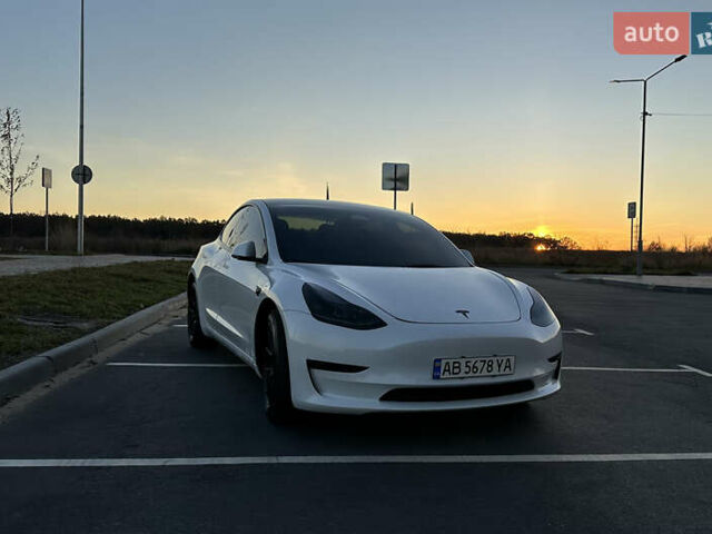 Белый Тесла Модель 3, объемом двигателя 0 л и пробегом 46 тыс. км за 28500 $, фото 1 на Automoto.ua