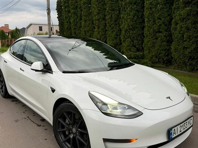 Белый Тесла Модель 3, объемом двигателя 0 л и пробегом 87 тыс. км за 18700 $, фото 1 на Automoto.ua
