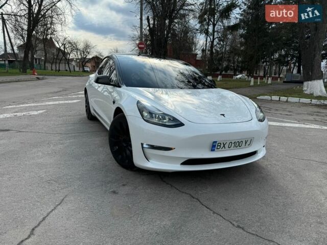 Білий Тесла Модель 3, об'ємом двигуна 0 л та пробігом 13 тис. км за 19999 $, фото 1 на Automoto.ua