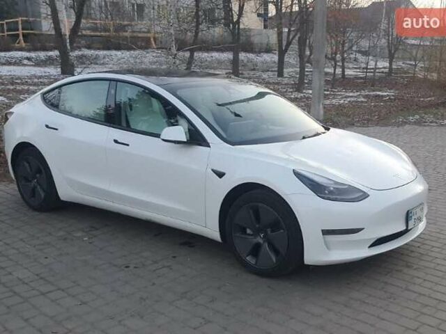 Белый Тесла Модель 3, объемом двигателя 0 л и пробегом 14 тыс. км за 20000 $, фото 1 на Automoto.ua