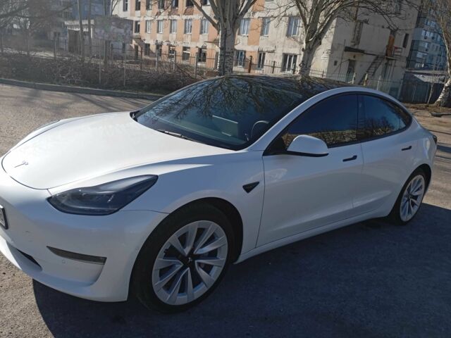 Белый Тесла Модель 3, объемом двигателя 0 л и пробегом 56 тыс. км за 24500 $, фото 1 на Automoto.ua