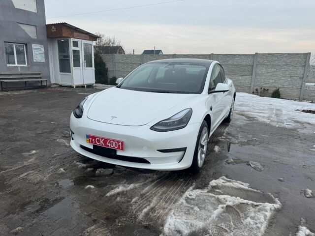 Белый Тесла Модель 3, объемом двигателя 0 л и пробегом 30 тыс. км за 25100 $, фото 1 на Automoto.ua