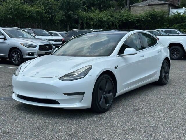 Білий Тесла Модель 3, об'ємом двигуна 0 л та пробігом 21 тис. км за 9000 $, фото 1 на Automoto.ua
