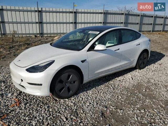 Білий Тесла Модель 3, об'ємом двигуна 0 л та пробігом 122 тис. км за 4600 $, фото 1 на Automoto.ua