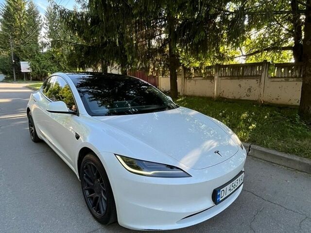 Белый Тесла Модель 3, объемом двигателя 0 л и пробегом 96 тыс. км за 24000 $, фото 1 на Automoto.ua