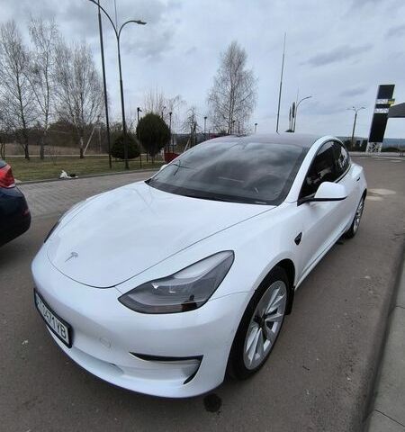Білий Тесла Модель 3, об'ємом двигуна 0 л та пробігом 31 тис. км за 16800 $, фото 1 на Automoto.ua