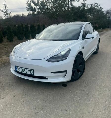 Білий Тесла Модель 3, об'ємом двигуна 0 л та пробігом 40 тис. км за 19999 $, фото 1 на Automoto.ua