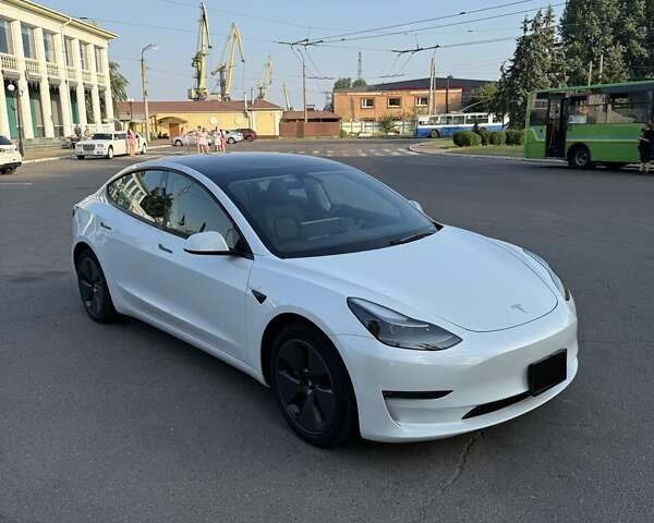 Белый Тесла Модель 3, объемом двигателя 0 л и пробегом 38 тыс. км за 24200 $, фото 1 на Automoto.ua