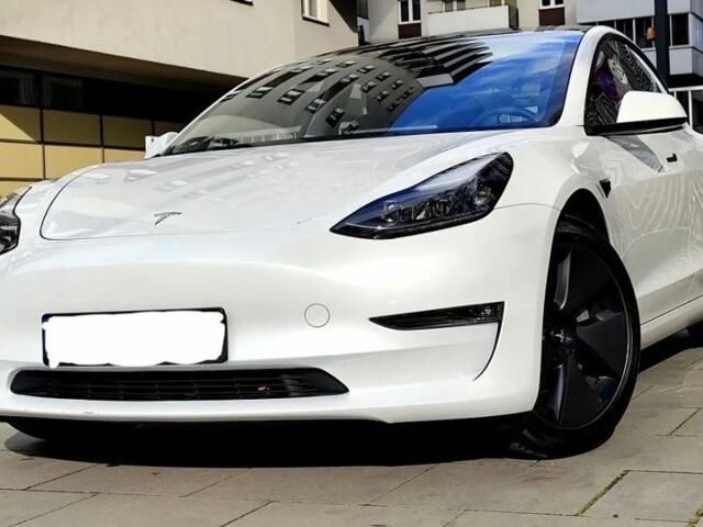 Белый Тесла Модель 3, объемом двигателя 0 л и пробегом 95 тыс. км за 13500 $, фото 1 на Automoto.ua