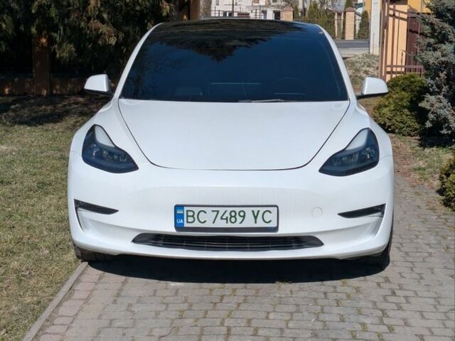 Білий Тесла Модель 3, об'ємом двигуна 0 л та пробігом 89 тис. км за 18500 $, фото 1 на Automoto.ua