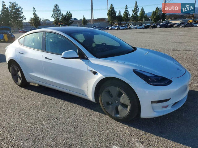 Білий Тесла Модель 3, об'ємом двигуна 0 л та пробігом 88 тис. км за 12700 $, фото 1 на Automoto.ua