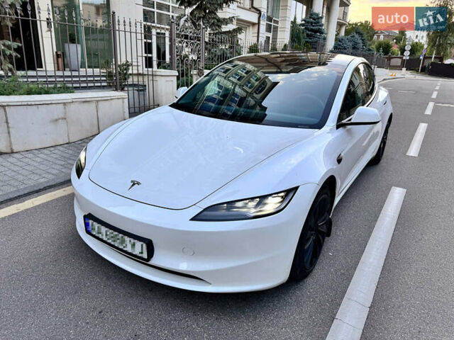 Белый Тесла Модель 3, объемом двигателя 0 л и пробегом 44 тыс. км за 27750 $, фото 1 на Automoto.ua