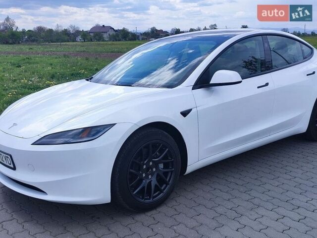 Белый Тесла Модель 3, объемом двигателя 0 л и пробегом 11 тыс. км за 26400 $, фото 1 на Automoto.ua