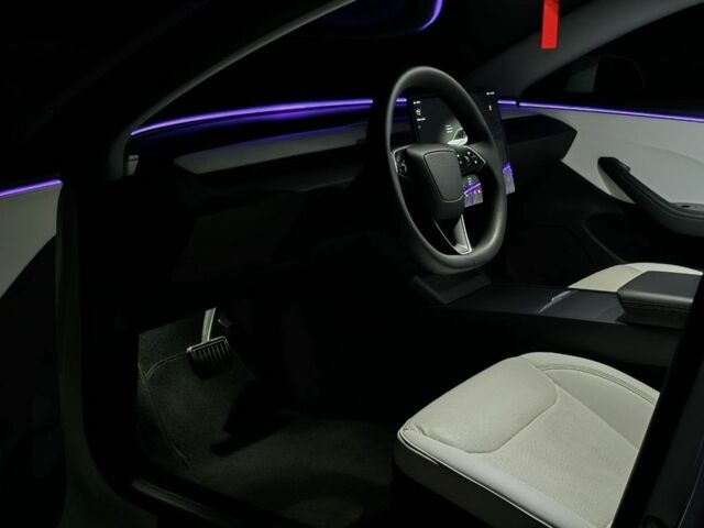 Белый Тесла Модель 3, объемом двигателя 0 л и пробегом 10 тыс. км за 29500 $, фото 1 на Automoto.ua