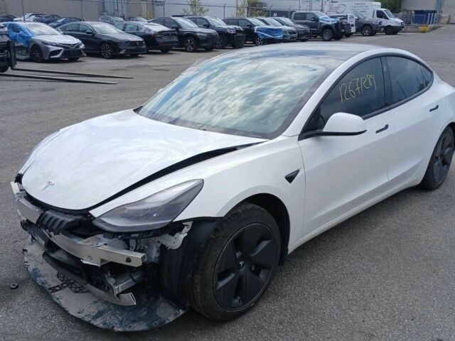 Білий Тесла Модель 3, об'ємом двигуна 0 л та пробігом 47 тис. км за 14945 $, фото 1 на Automoto.ua
