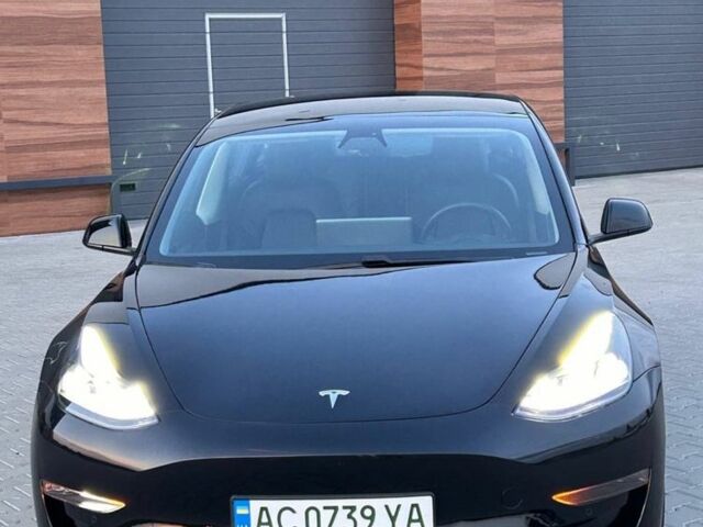 Черный Тесла Модель 3, объемом двигателя 0 л и пробегом 67 тыс. км за 19000 $, фото 1 на Automoto.ua