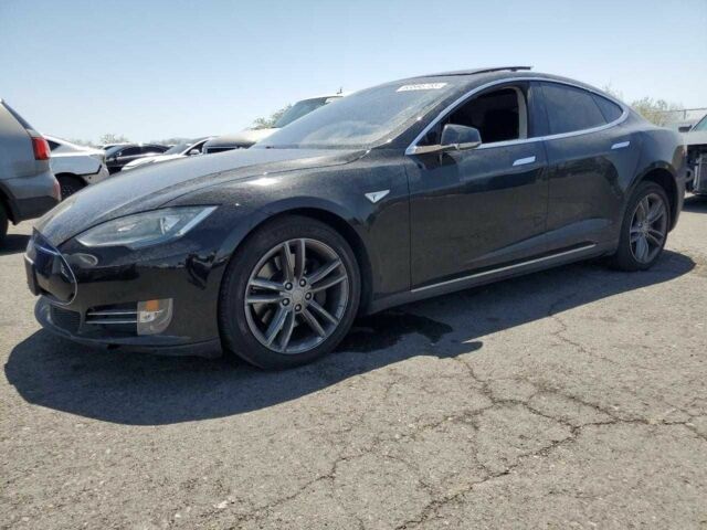 Чорний Тесла Модель 3, об'ємом двигуна 0 л та пробігом 77 тис. км за 4500 $, фото 1 на Automoto.ua