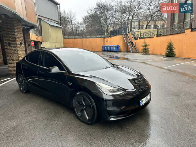 Чорний Тесла Модель 3, об'ємом двигуна 0 л та пробігом 85 тис. км за 17500 $, фото 1 на Automoto.ua
