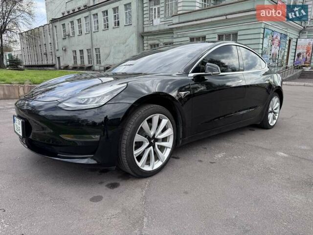 Черный Тесла Модель 3, объемом двигателя 0 л и пробегом 51 тыс. км за 18500 $, фото 1 на Automoto.ua