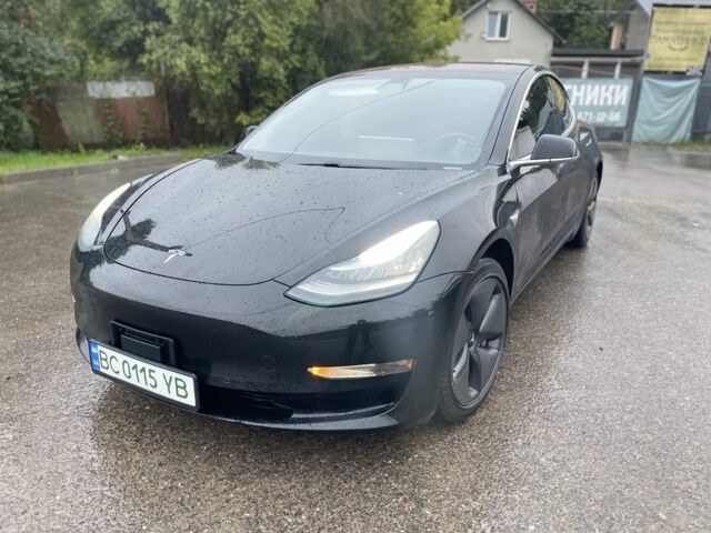 Чорний Тесла Модель 3, об'ємом двигуна 0 л та пробігом 190 тис. км за 14700 $, фото 1 на Automoto.ua